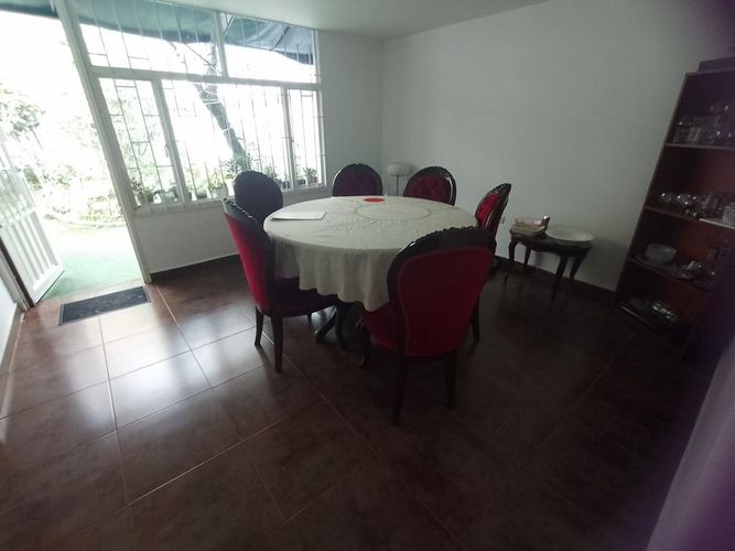 Casa de 4 alcobas en venta en Santa Ana, Bogotá, 250 m² · foto 8 de 15