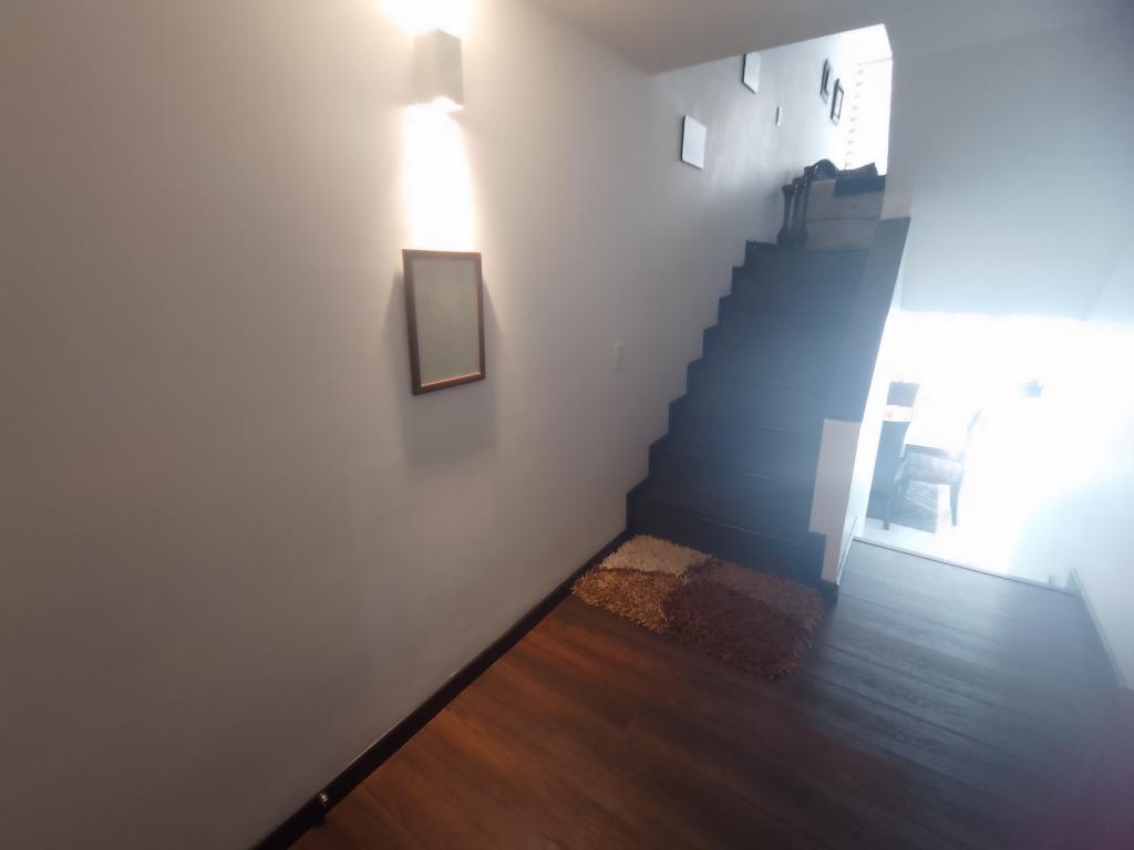 Casa en venta en Calleja Baja, Bogotá · foto 7 de 24