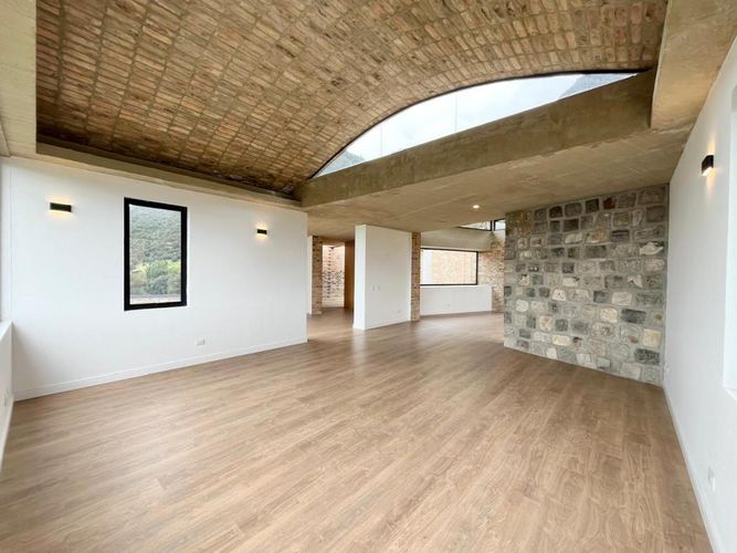 Casa de 4 alcobas en venta en Montana, Sopó, 507 m² · foto 12 de 24
