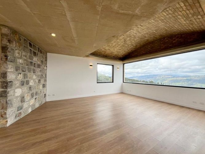 Casa de 4 alcobas en venta en Montana, Sopó, 507 m² · foto 18 de 24