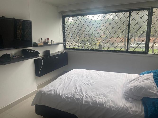 Apartamento de 3 alcobas en venta en Santa Barbara, Bogotá, 188 m² · foto 8 de 19