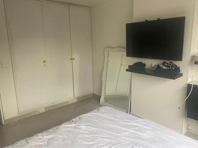 Apartamento de 3 alcobas en venta en Santa Barbara, Bogotá, 188 m² · foto 10 de 19