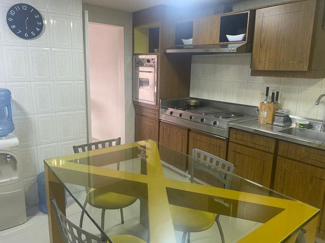 Apartamento de 3 alcobas en venta en Santa Barbara, Bogotá, 188 m² · foto 14 de 19