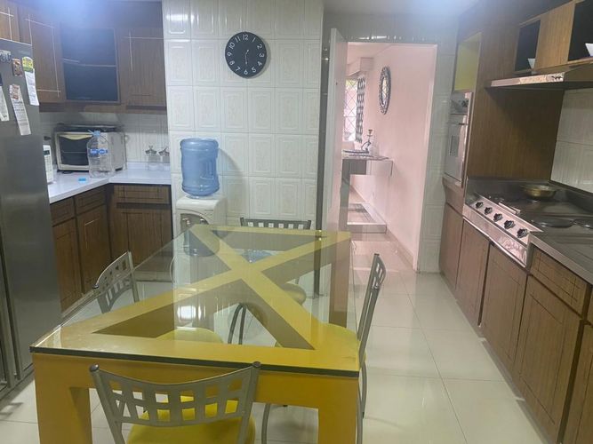 Apartamento de 3 alcobas en venta en Santa Barbara, Bogotá, 188 m² · foto 15 de 19