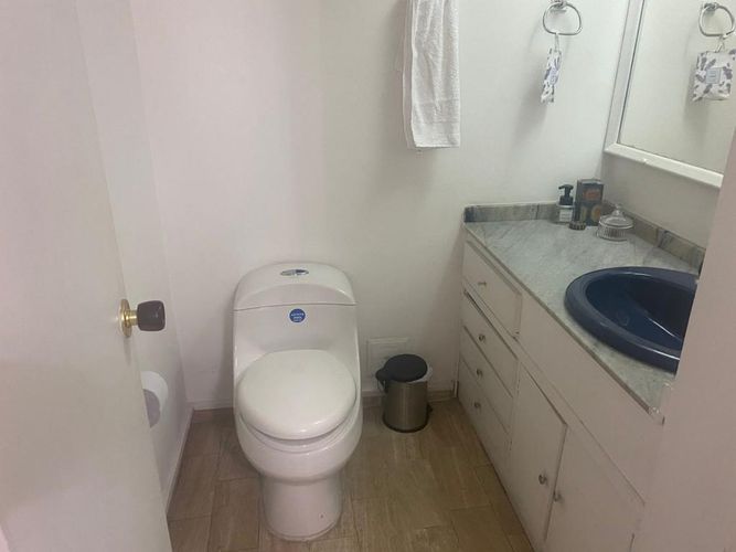 Apartamento de 3 alcobas en venta en Santa Barbara, Bogotá, 188 m² · foto 18 de 19