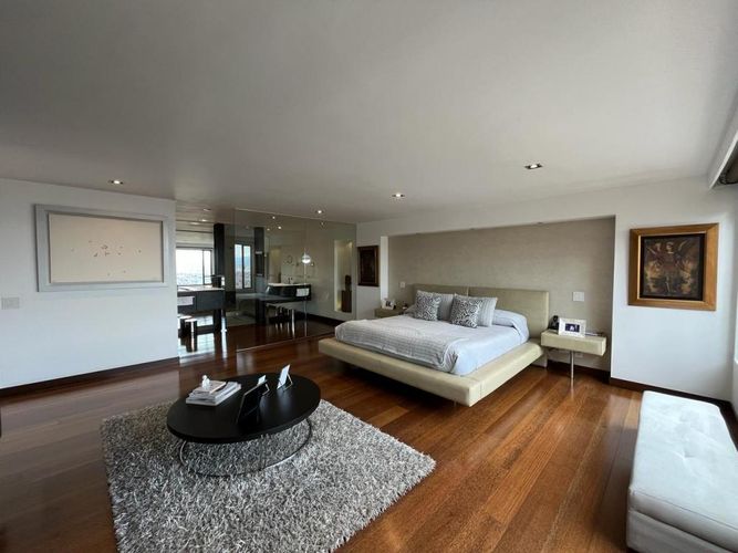 Apartamento de 4 alcobas en venta en Chicó Alto, Bogotá, 435 m² · foto 11 de 20