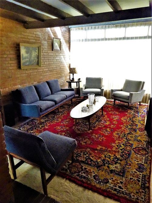 Casa de 5 alcobas en venta en Santa Barbara, Bogotá, 340 m² · foto 2 de 9