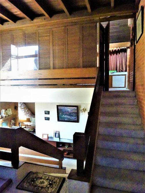Casa de 5 alcobas en venta en Santa Barbara, Bogotá, 340 m² · foto 8 de 9