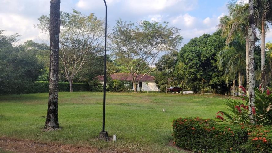 Lote en venta en Villavicencio, Villavicencio, 2050 m² · foto 2 de 10