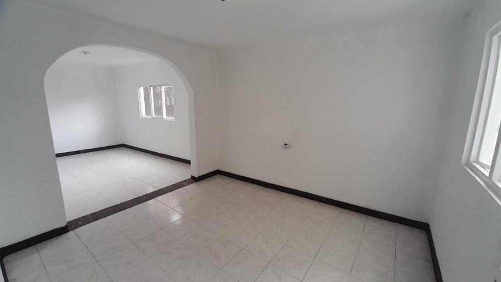 Casa en venta en Villa Claudia, Bogotá · foto 2 de 19