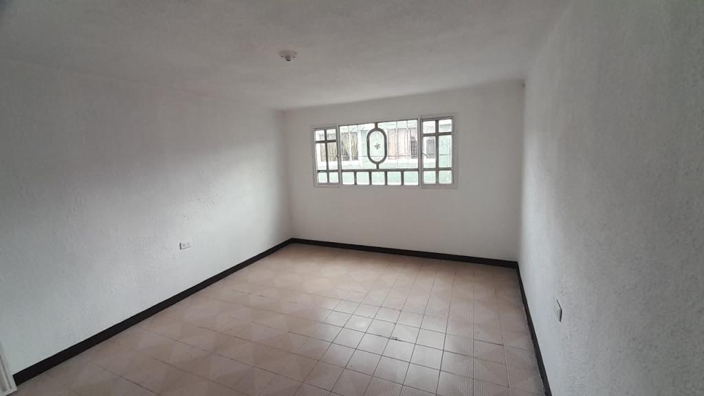 Casa en venta en Villa Claudia, Bogotá · foto 7 de 19