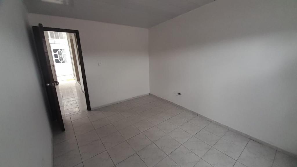 Casa en venta en Villa Claudia, Bogotá · foto 10 de 19