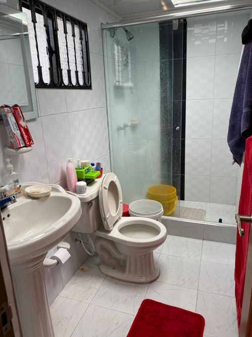 Casa de 4 alcobas en venta en Villa Luz, Bogotá, 260 m² · foto 15 de 16
