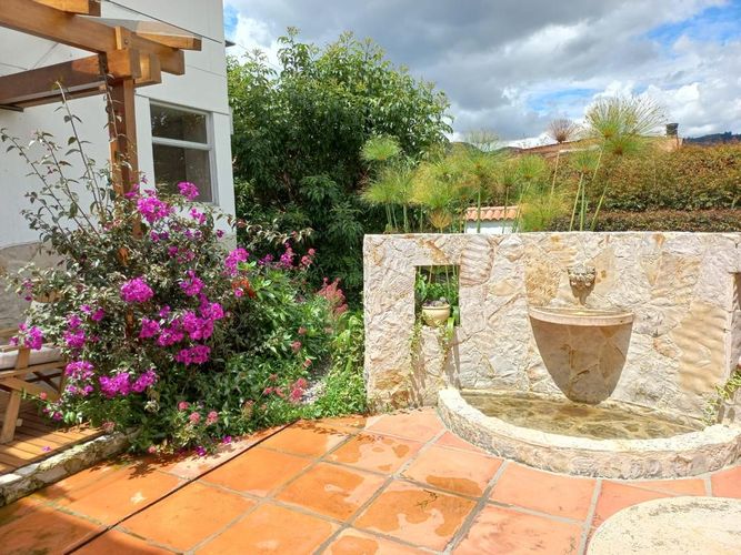 Casa de 4 alcobas en venta en Santa Rita, Chía, 285 m² · foto 3 de 24