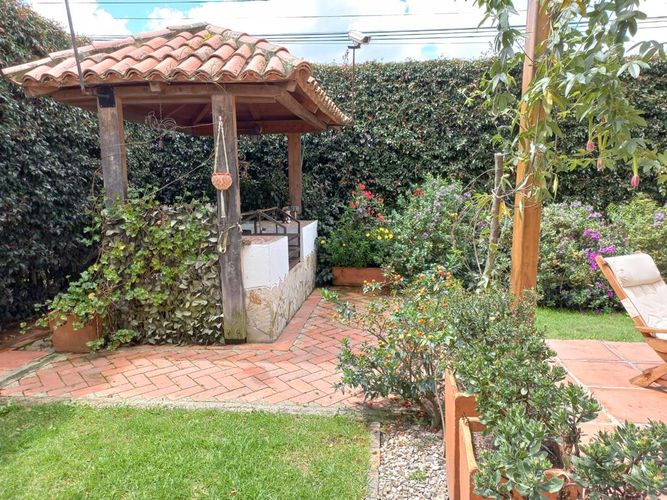 Casa de 4 alcobas en venta en Santa Rita, Chía, 285 m² · foto 11 de 24