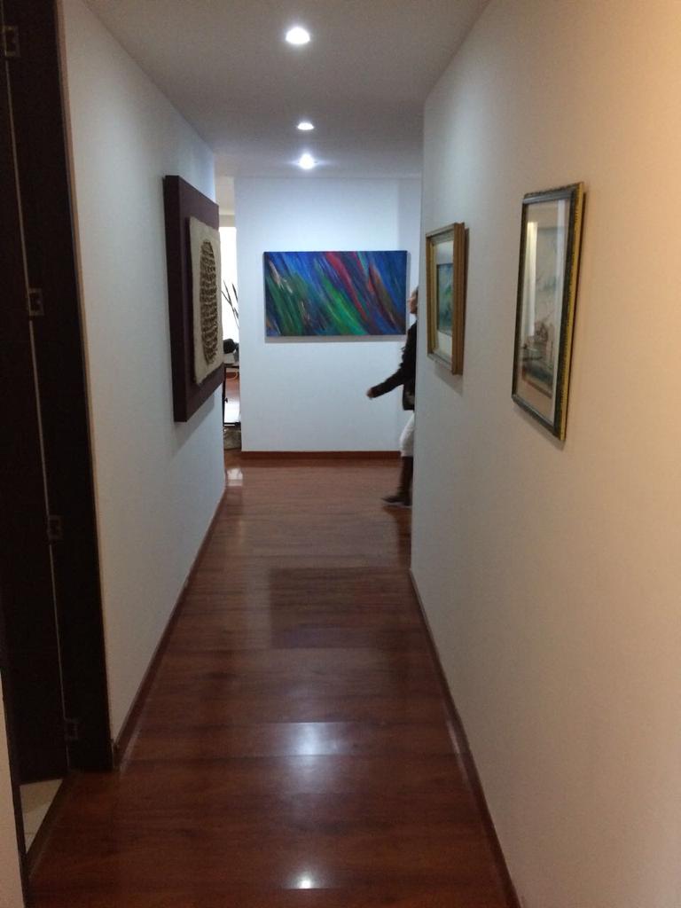 Apartamento en venta en Santa Barbara, Bogotá · foto 3 de 16