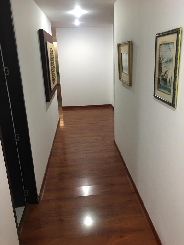 Apartamento en venta en Santa Barbara, Bogotá · foto 13 de 16