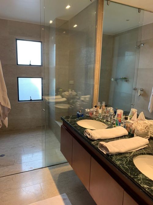 Apartamento de 3 alcobas en venta en Los Rosales, Bogotá, 274 m² · foto 21 de 23