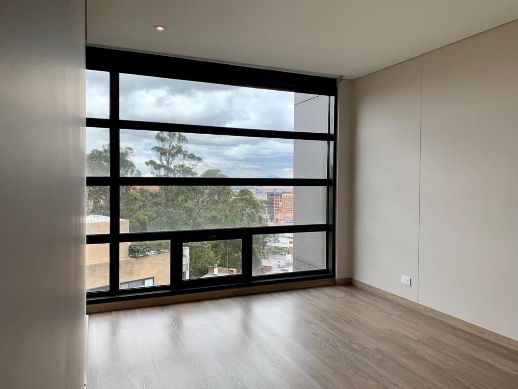 Apartamento en venta en Los Rosales, Bogotá · foto 11 de 22