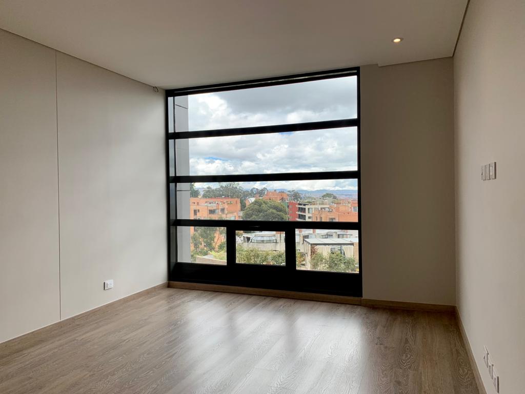 Apartamento en venta en Los Rosales, Bogotá · foto 14 de 22