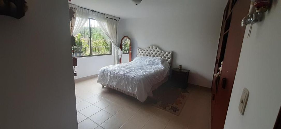 Casa de 7 alcobas en venta en Santa Lucia, Chía, 540 m² · foto 16 de 24