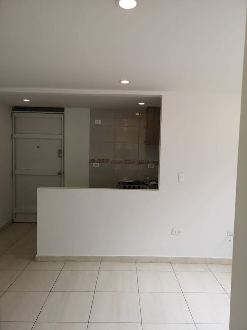Apartamento de 2 alcobas en venta en El Cipres, Soacha, 49 m² · foto 8 de 24