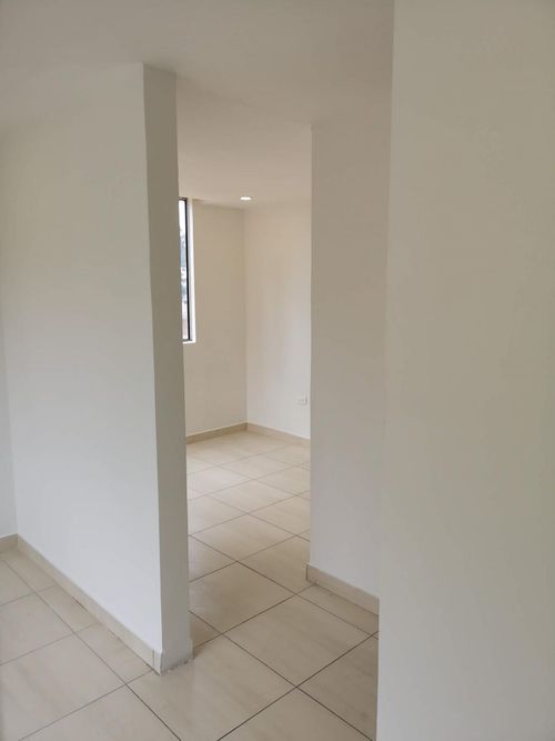 Apartamento de 2 alcobas en venta en El Cipres, Soacha, 49 m² · foto 11 de 24