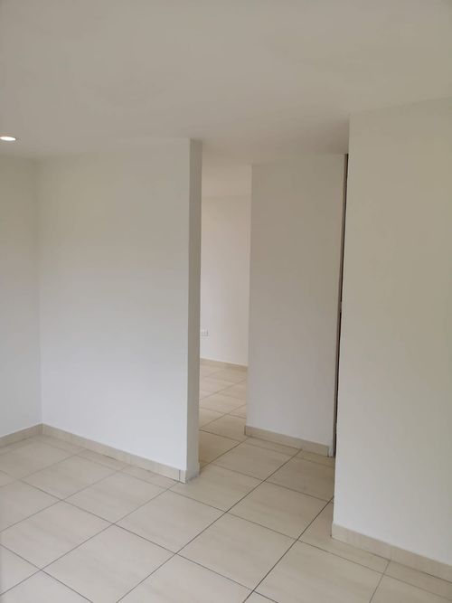 Apartamento de 2 alcobas en venta en El Cipres, Soacha, 49 m² · foto 12 de 24