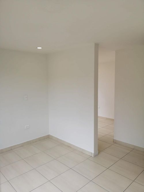Apartamento de 2 alcobas en venta en El Cipres, Soacha, 49 m² · foto 13 de 24