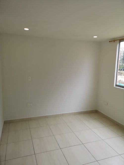 Apartamento de 2 alcobas en venta en El Cipres, Soacha, 49 m² · foto 16 de 24