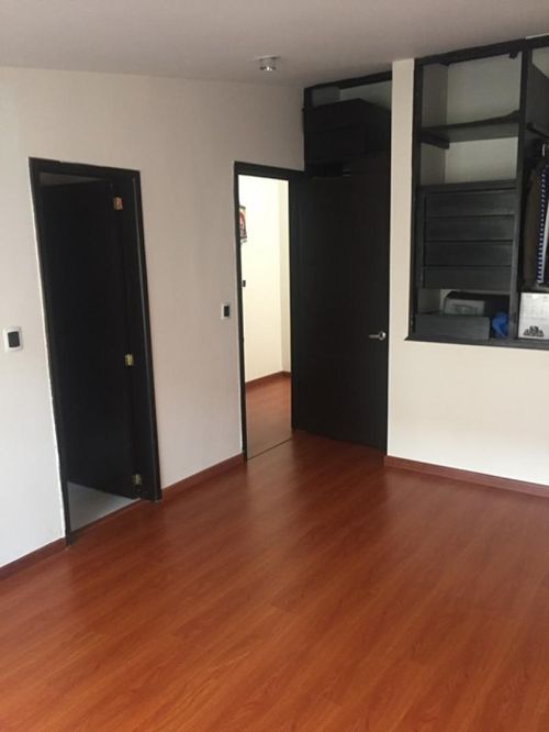 Casa de 5 alcobas en venta en Cedritos, Bogotá, 180 m² · foto 12 de 20