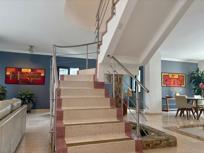 Apartamento de 4 alcobas en venta en La Florida, Medellín, 295 m² · foto 9 de 20