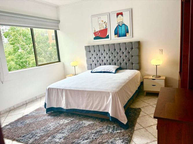 Apartamento de 4 alcobas en venta en La Florida, Medellín, 295 m² · foto 16 de 20