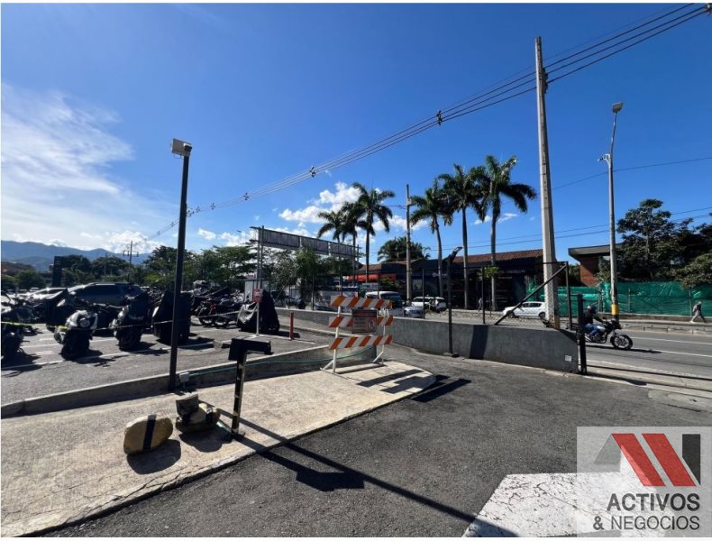 Warehouse for sale in Campo amor, Medellín 3