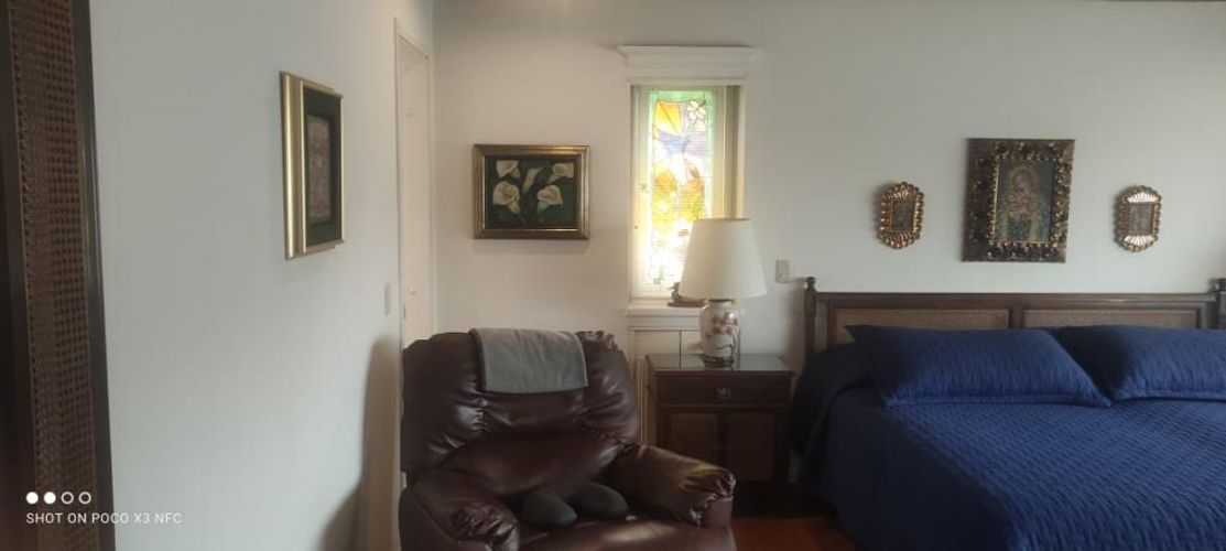 Casa de 4 alcobas en venta en Sotileza, Bogotá, 337 m² · foto 5 de 19