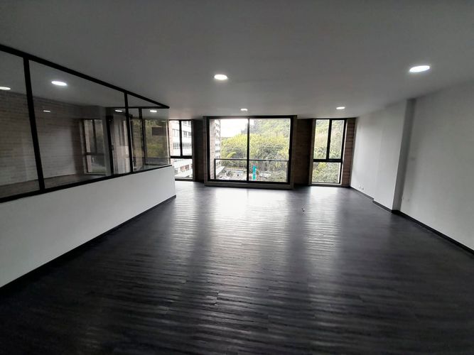 Oficina en arriendo en El Poblado, Medellín, 145 m² · foto 9 de 14