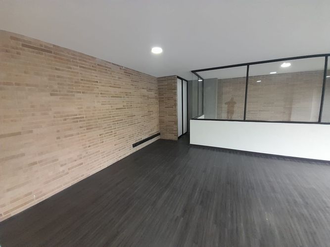 Oficina en arriendo en El Poblado, Medellín, 145 m² · foto 10 de 14