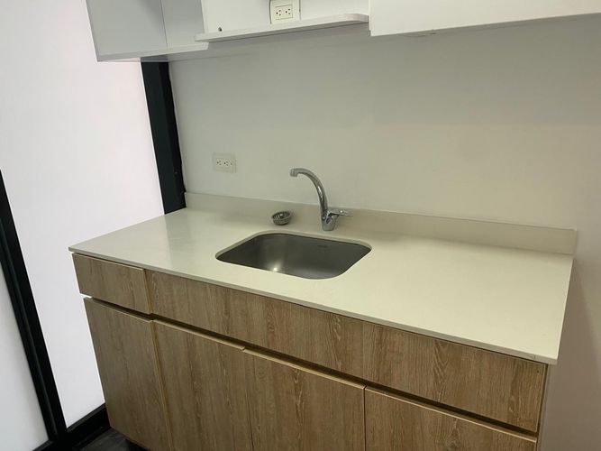 Oficina en arriendo en El Poblado, Medellín, 145 m² · foto 12 de 14