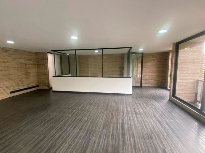 Oficina en arriendo en El Poblado, Medellín, 145 m² · foto 5 de 14