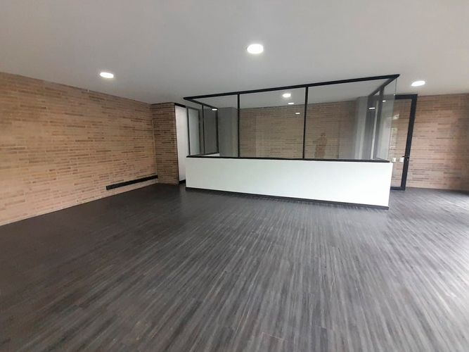 Oficina en arriendo en El Poblado, Medellín, 145 m² · foto 4 de 14