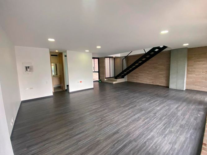Oficina en arriendo en El Poblado, Medellín, 145 m² · foto 3 de 14