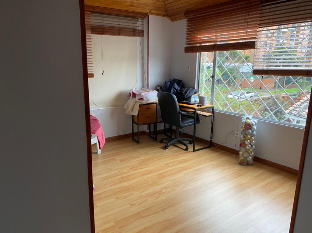 Casa en venta en Alhambra, Bogotá · foto 8 de 19