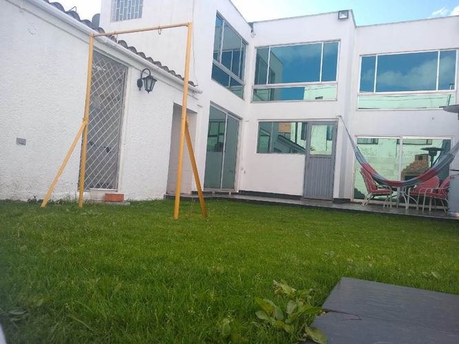 Casa de 4 alcobas en venta en Las Villas, Bogotá, 308 m² · foto 11 de 13