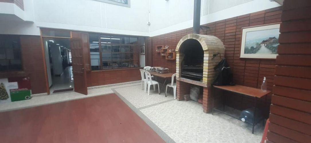Casa de 5 alcobas en venta en Campin, Bogotá, 295 m² · foto 6 de 24