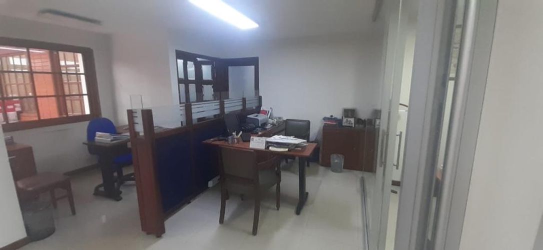 Casa de 5 alcobas en venta en Campin, Bogotá, 295 m² · foto 7 de 24