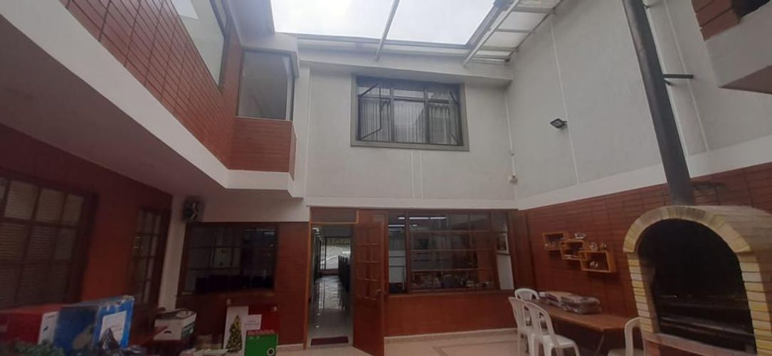 Casa de 5 alcobas en venta en Campin, Bogotá, 295 m² · foto 11 de 24