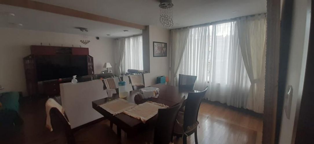 Casa de 5 alcobas en venta en Campin, Bogotá, 295 m² · foto 24 de 24