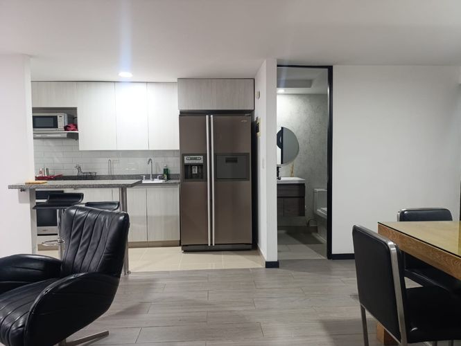Apartamento de 1 alcoba en venta en El Poblado, Medellín, 65 m² · foto 13 de 20
