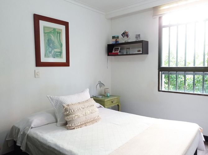 Apartamento de 3 alcobas en venta en El Poblado, Medellín, 140 m² · foto 10 de 19