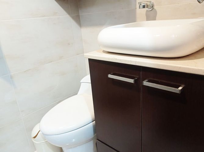 Apartamento de 3 alcobas en venta en El Poblado, Medellín, 140 m² · foto 18 de 19